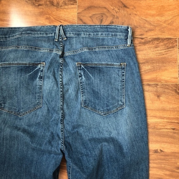 Good American Good Waist High Waist Skinny Jeans - Picture 9 of 9